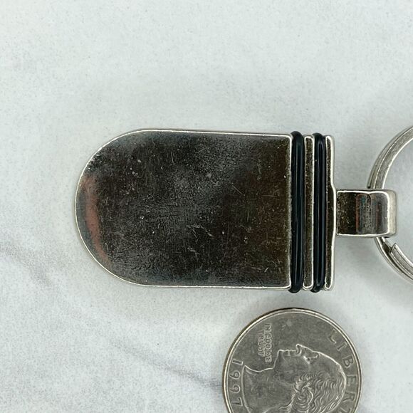 Clinica Delfin Advertising Keychain Keyring - Picture 7 of 7